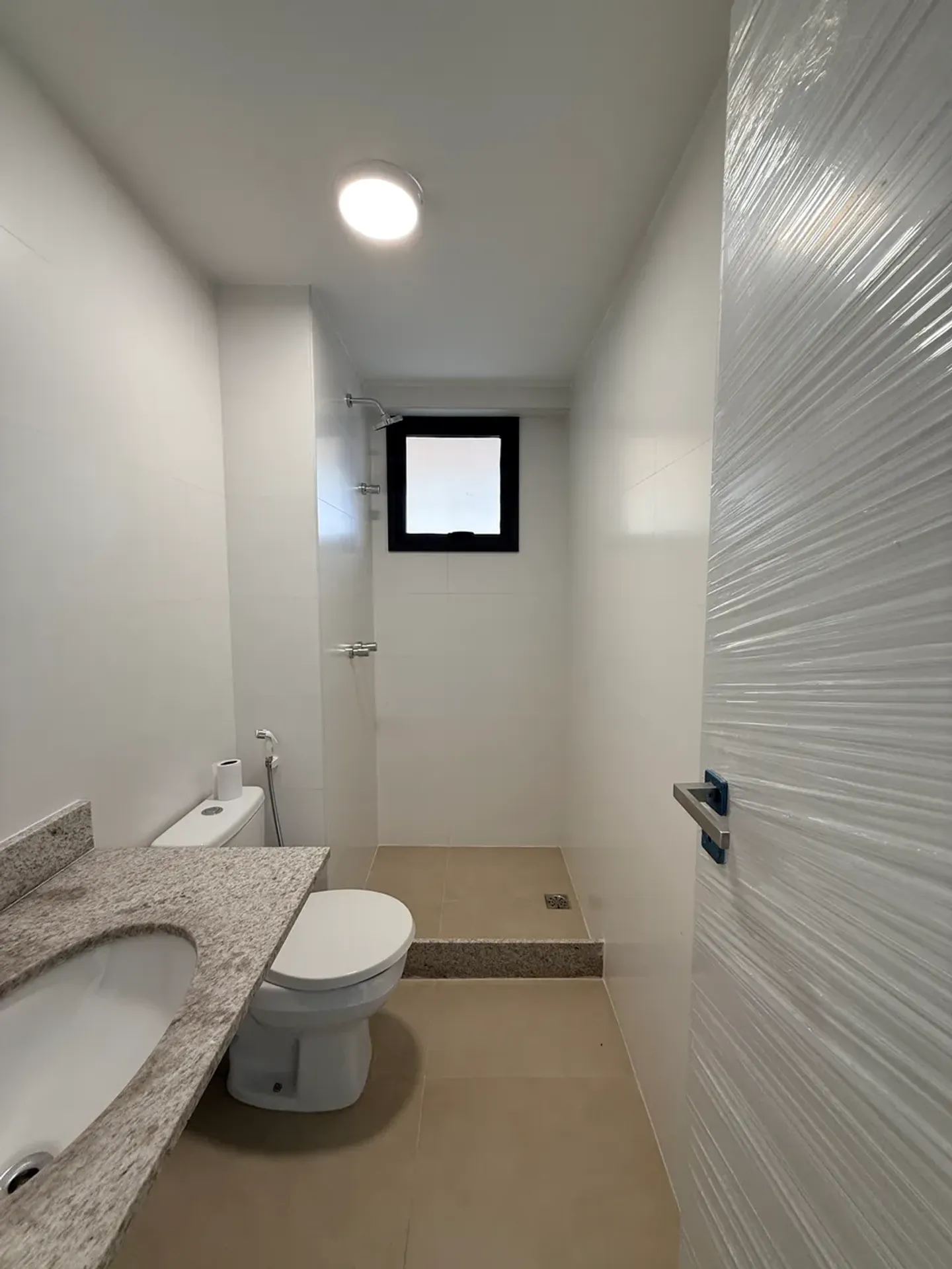 3-bedroom apartment with suite and 101 m² on the 6th floor — photo 20