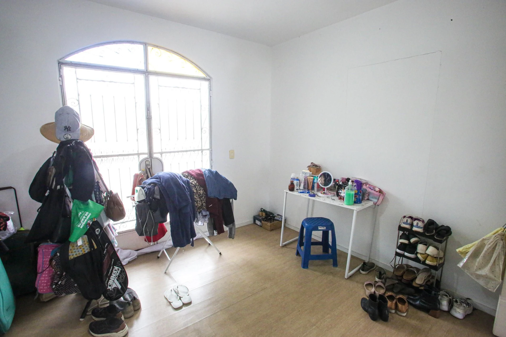 Furnished house, 417 m², with a garden — photo 16
