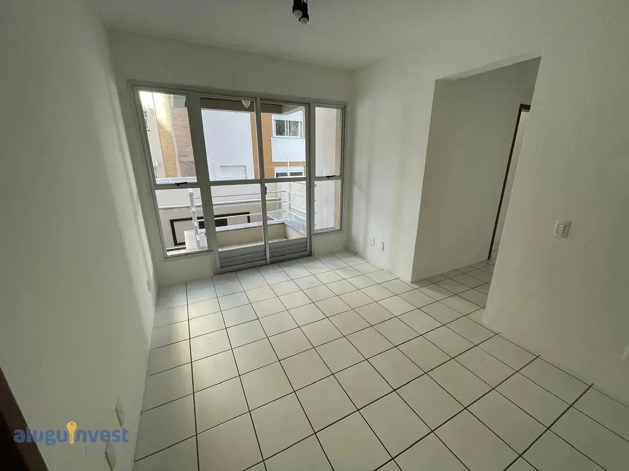 Apartamento en alquiler con 2 dormitorios y 67 m² — photo 3