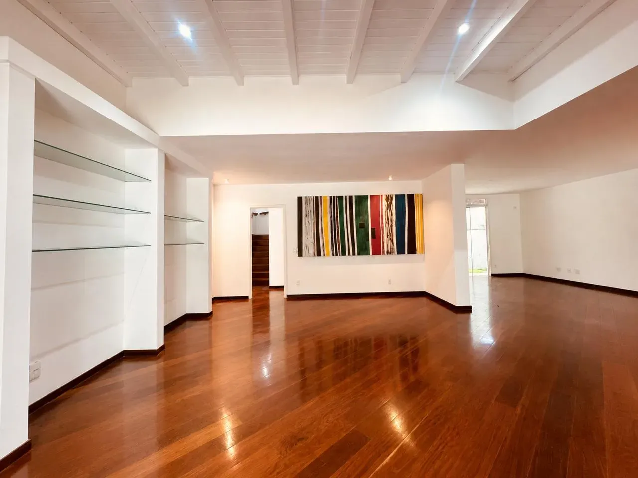 Casa para locação 647 m² com 5 quartos e 2 suítes — photo 29