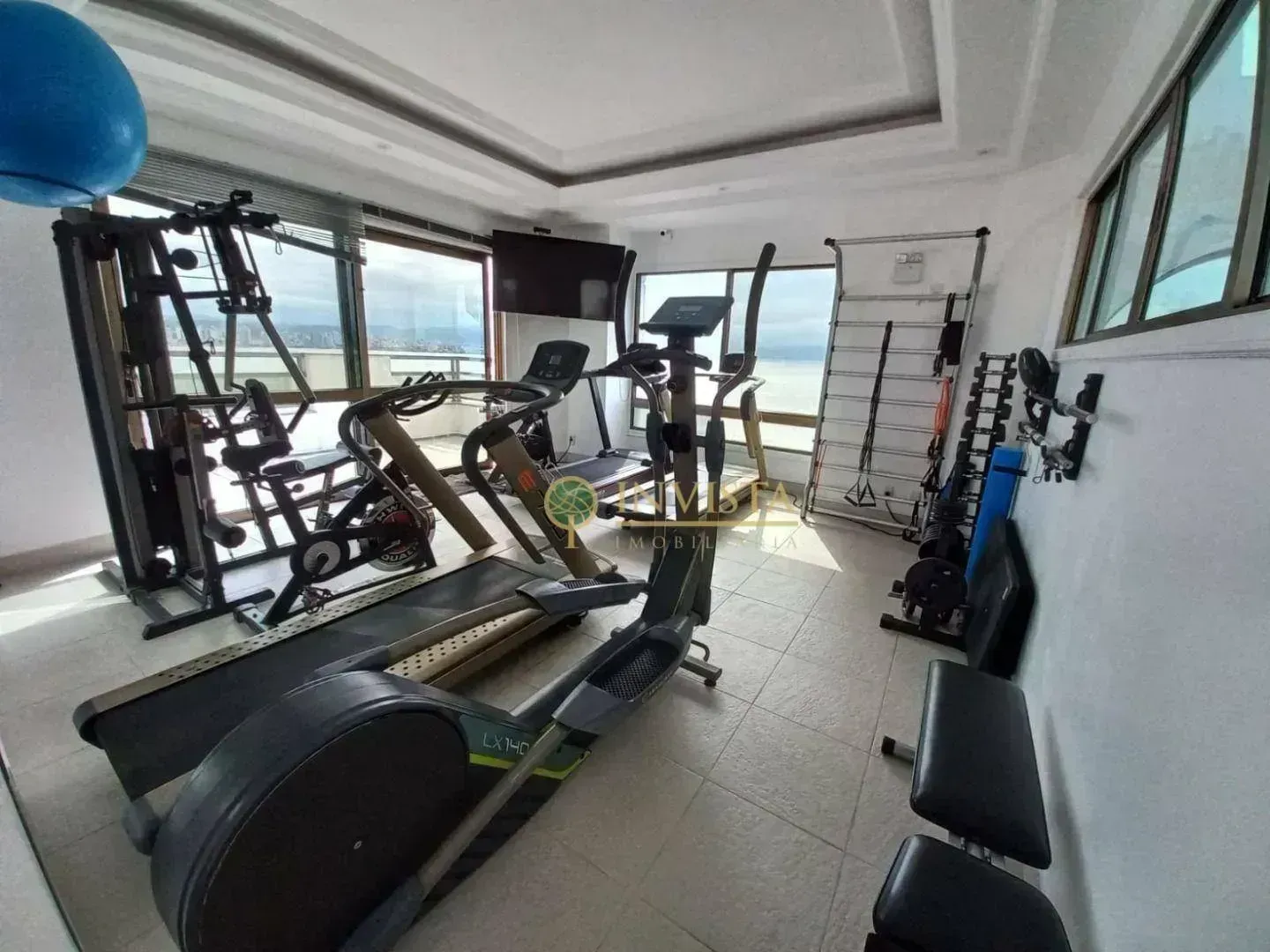 Apartamento mobiliado, 90 m², com vista para a água — photo 25