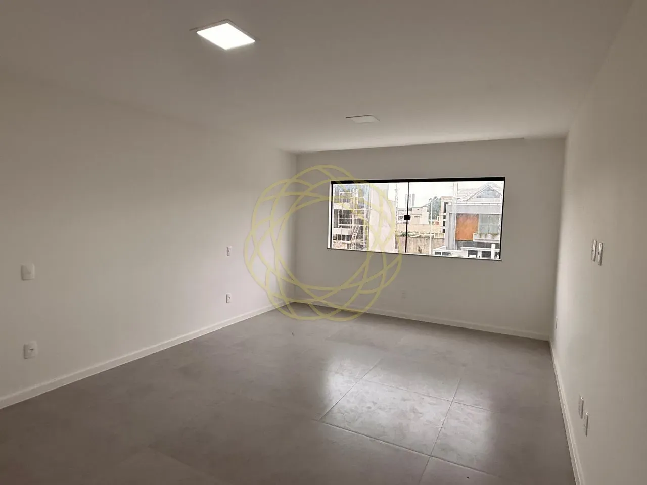 Casa com 4 quartos e 5 banheiros, 280 m² — photo 7