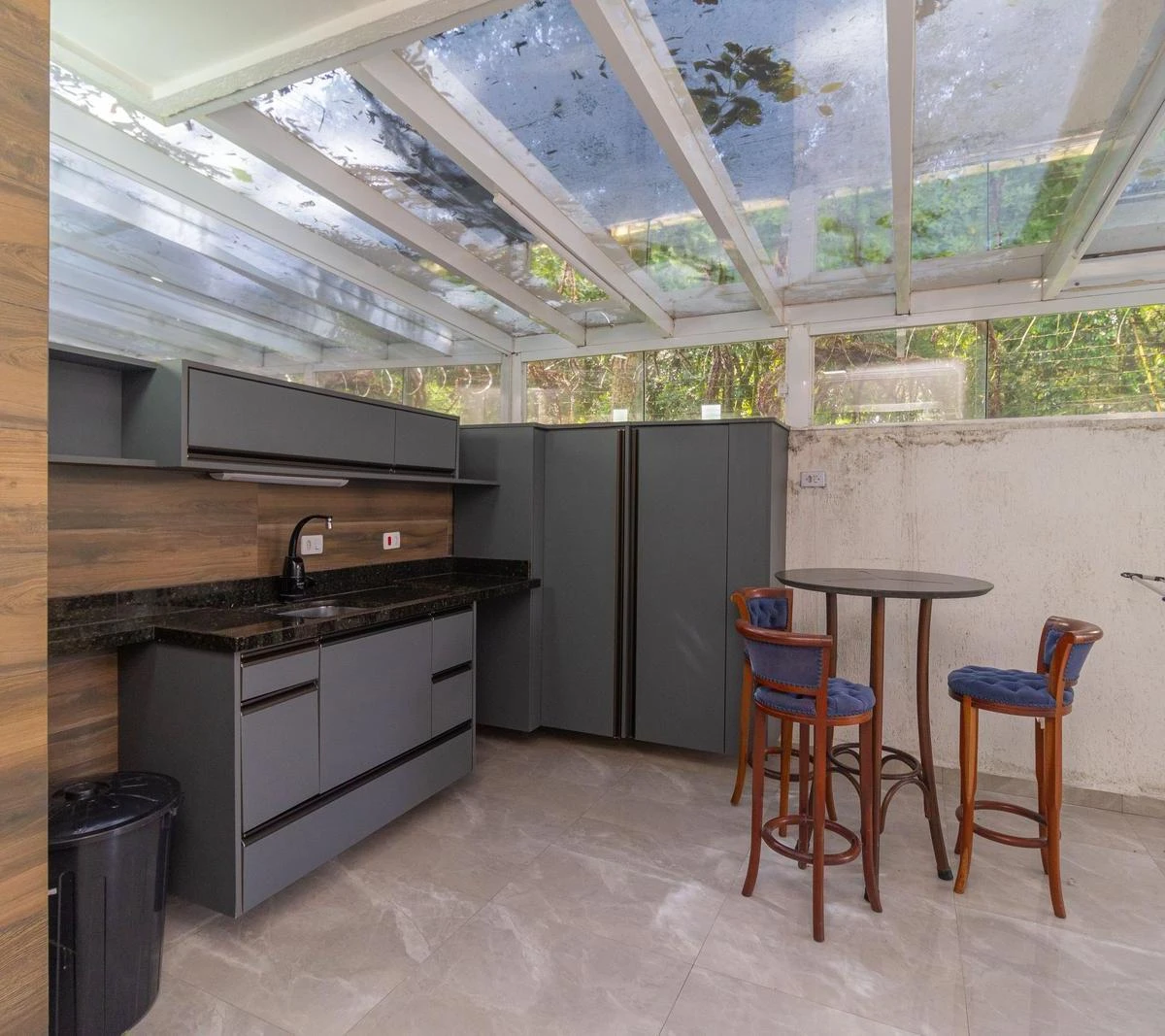 Робоче місце та 3 спальні: квартира 75 м² — photo 21