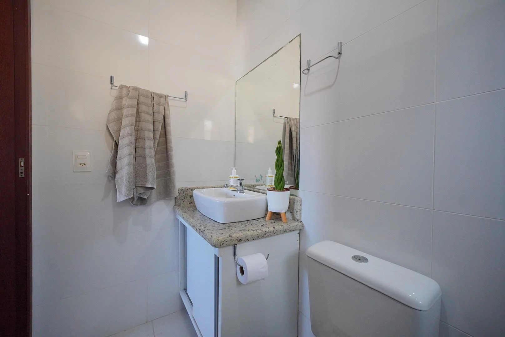 3-bedroom house with a garden in Florianópolis — photo 5