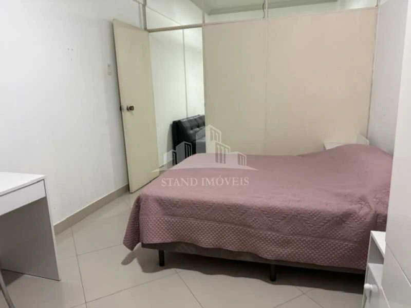 Furnished 1-bedroom apartment with a compact kitchenette — photo 6