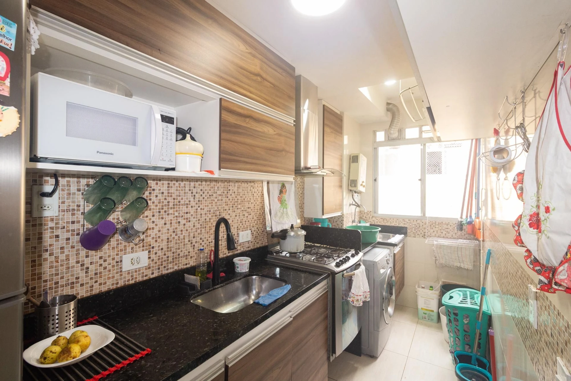 Furnished 2-bedroom apartment with 1 bathroom and parking — photo 47