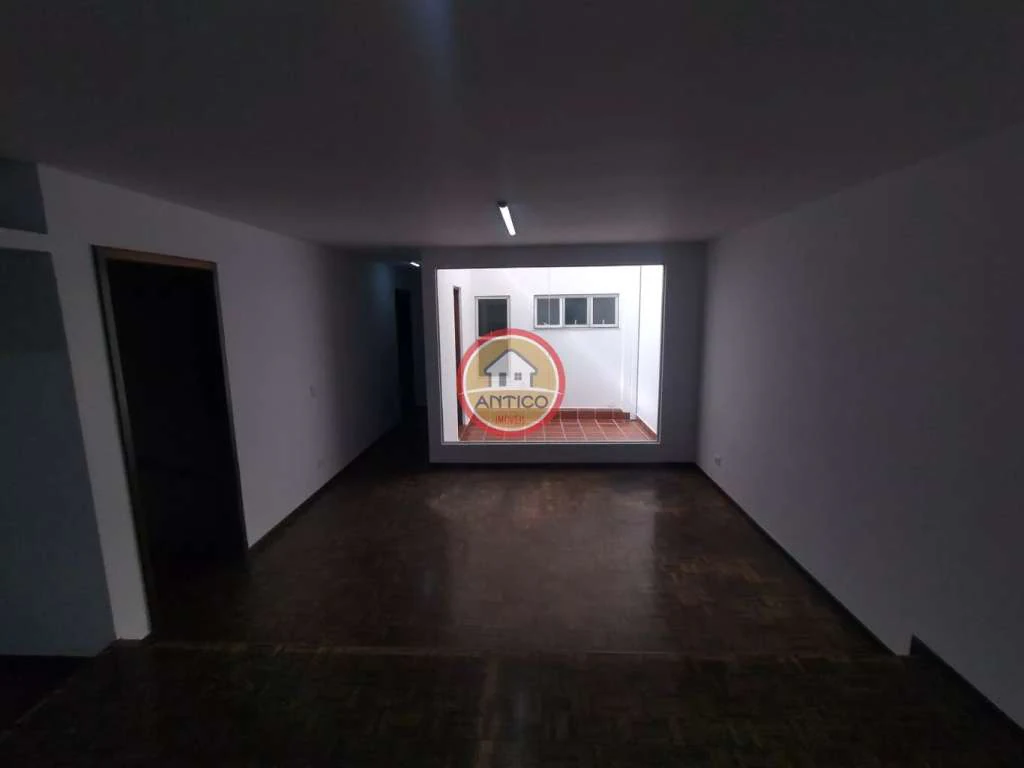 Unfurnished commercial house with 380 m² and 10 bedrooms — photo 4