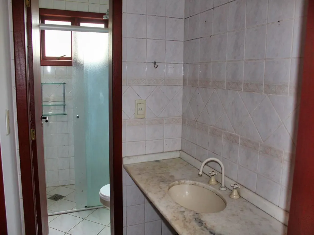 Casa em condomínio com 2 dormitórios e jardim privativo