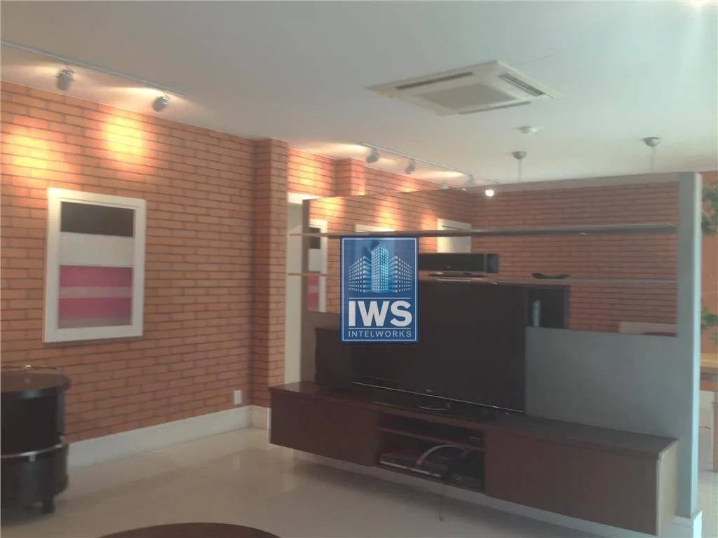 200 m² apartment with 4 bedrooms and 3 parking spots — photo 17
