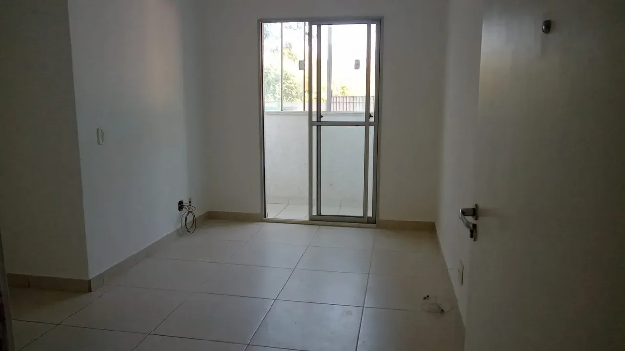 2-bedroom apartment with private garden and parking — photo 14