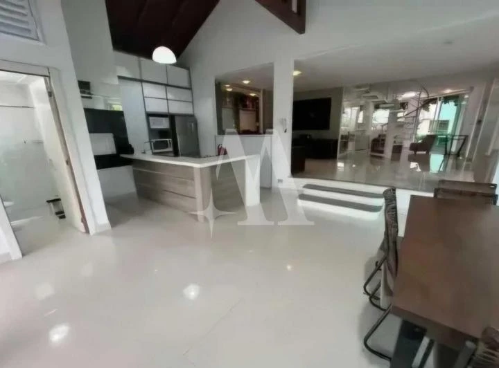 Furnished house with 4 en-suite bedrooms — photo 3