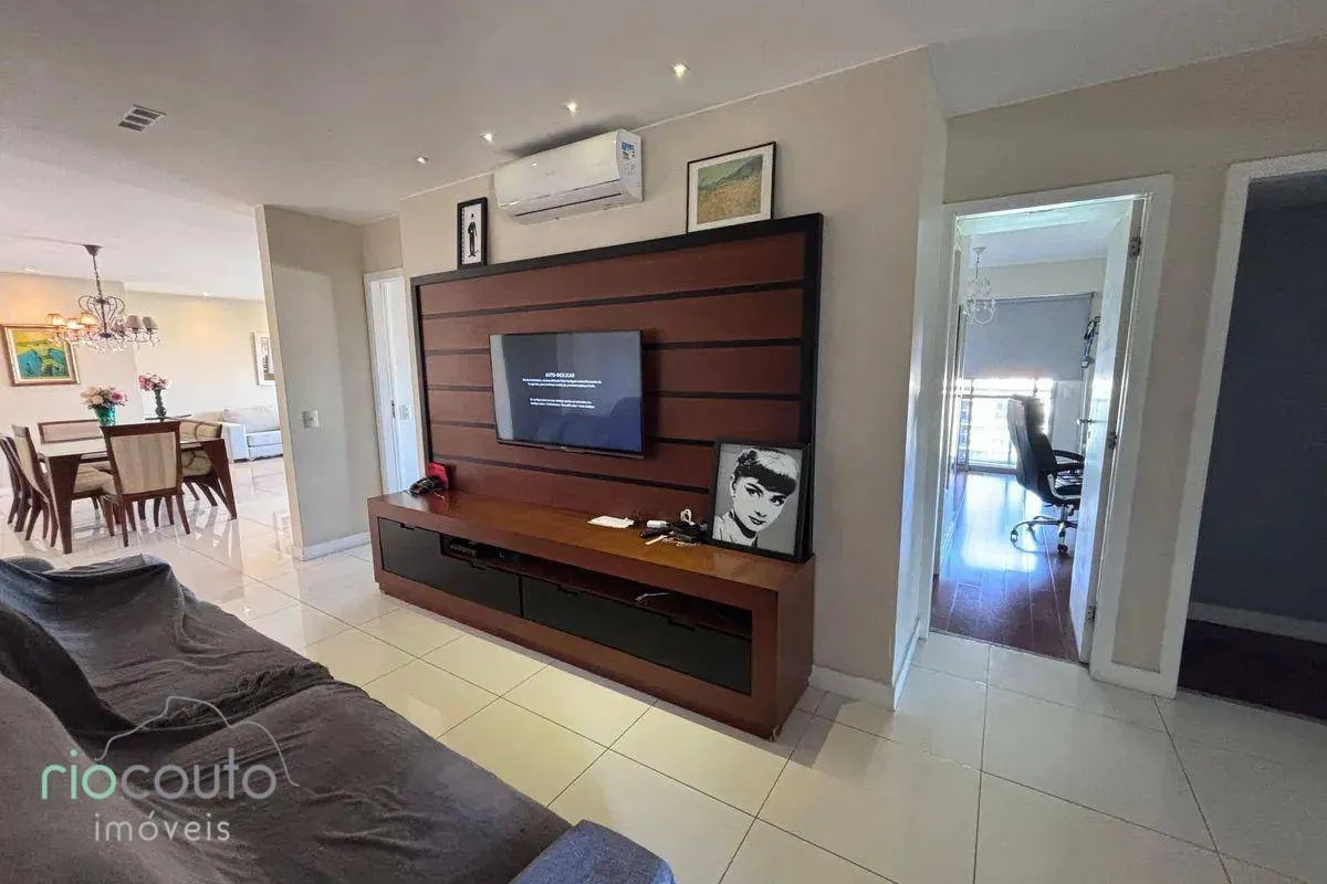 Furnished apartment with 4 bedrooms and balcony grill — photo 19