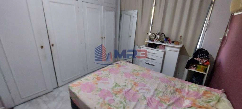 Furnished house with 5 bedrooms and a home office — photo 25