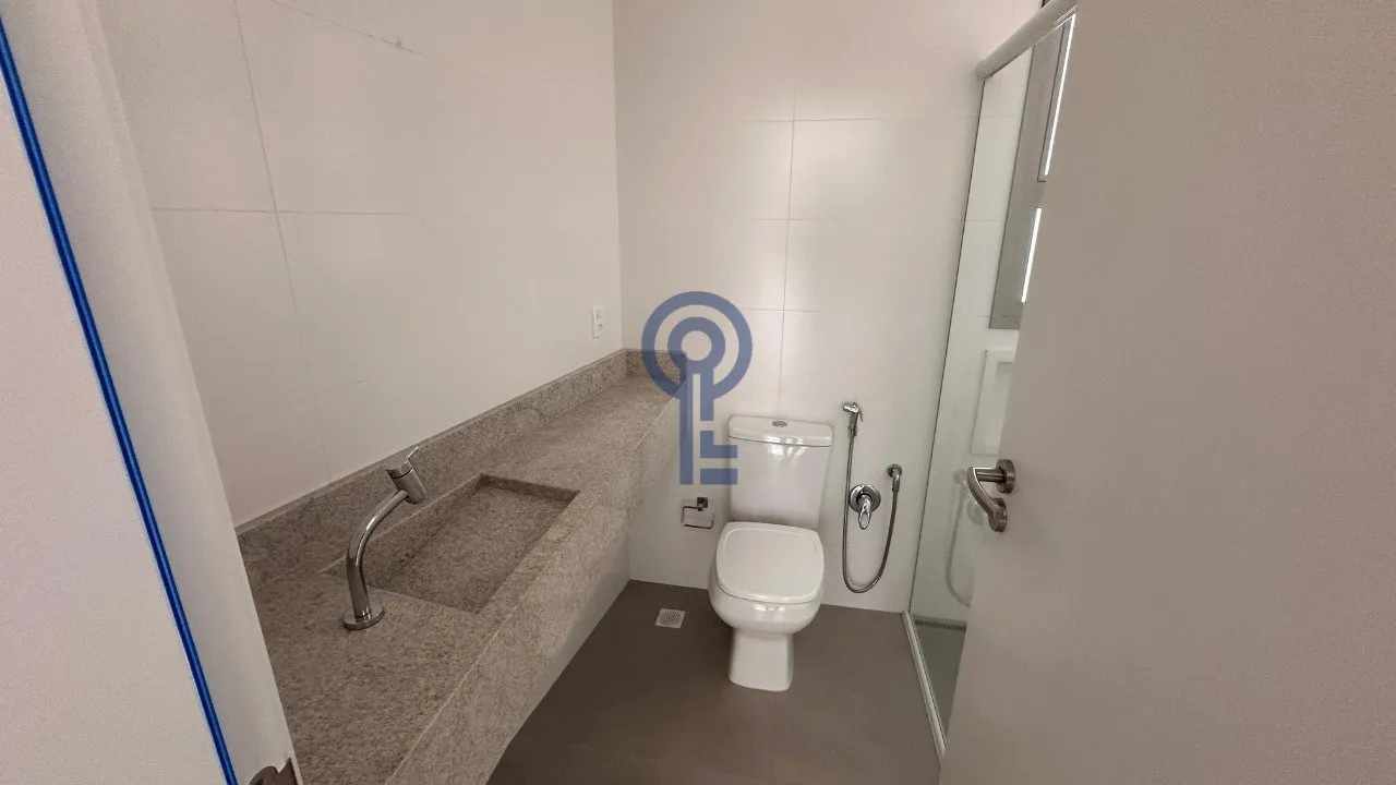 Квартира с 3 спальнями, в доме есть тренажёрный зал — photo 13
