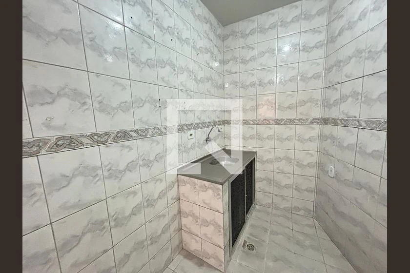 Estudio tipo kitnet sin aparcamiento de 35 m²