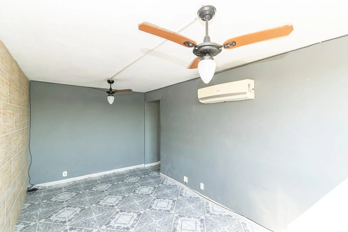 Unfurnished 2-bedroom apartment with 1 parking space — photo 38