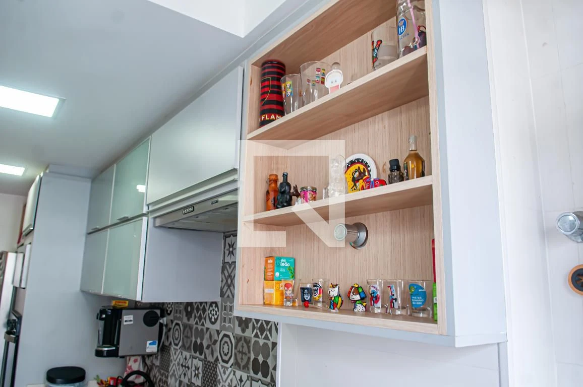 Walk-in closet in a 3-bedroom apartment, 130 m² — photo 26
