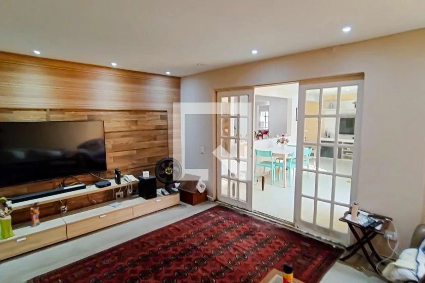 Rental house with 3 bedrooms and an open-plan kitchen — photo 15