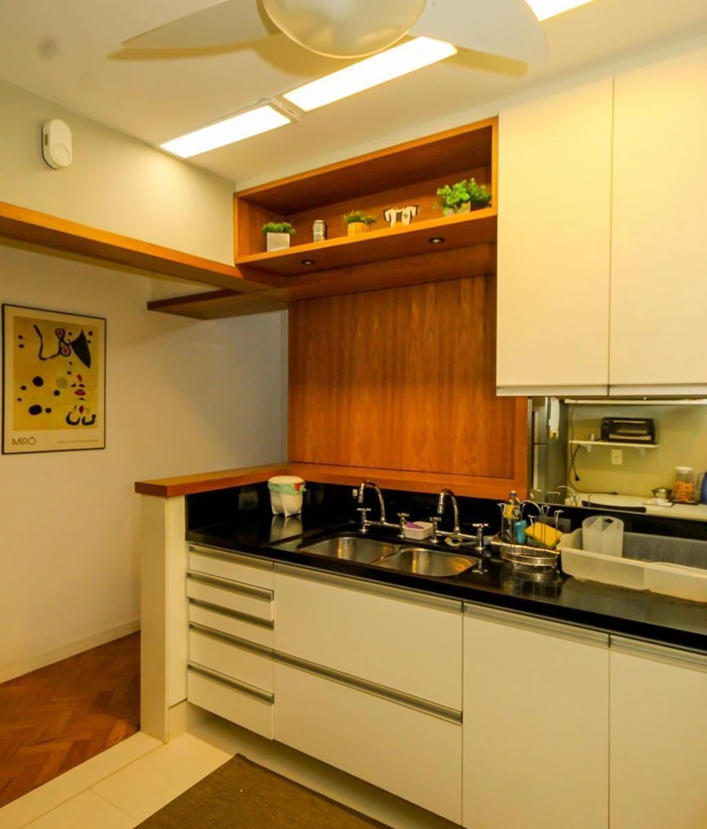 Apartment with a closed kitchen and 3 bedrooms at 112 m² — photo 38