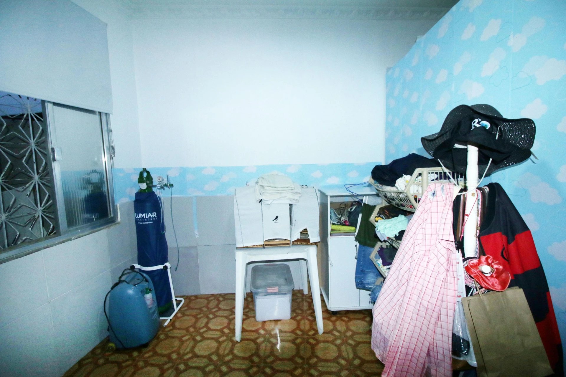 Jacuzzi in a 3-bedroom house, 200 m² — photo 10