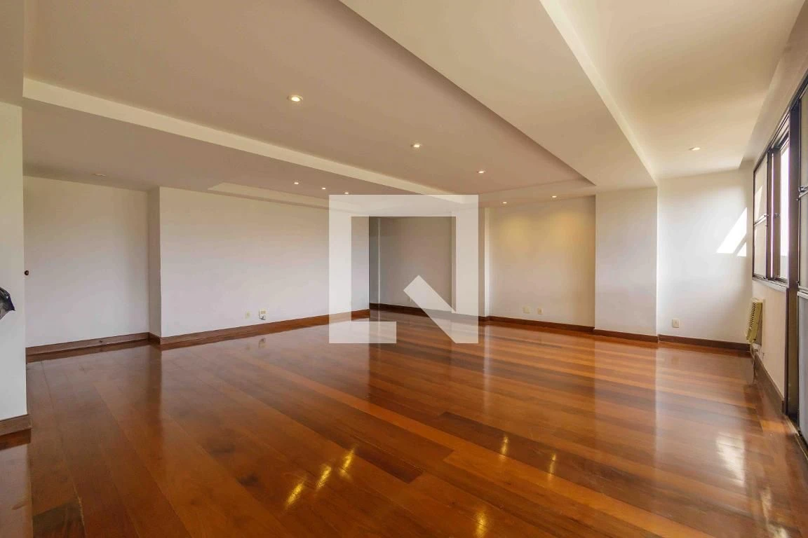 Ванна та 4 спальні: квартира 360 м² — photo 10