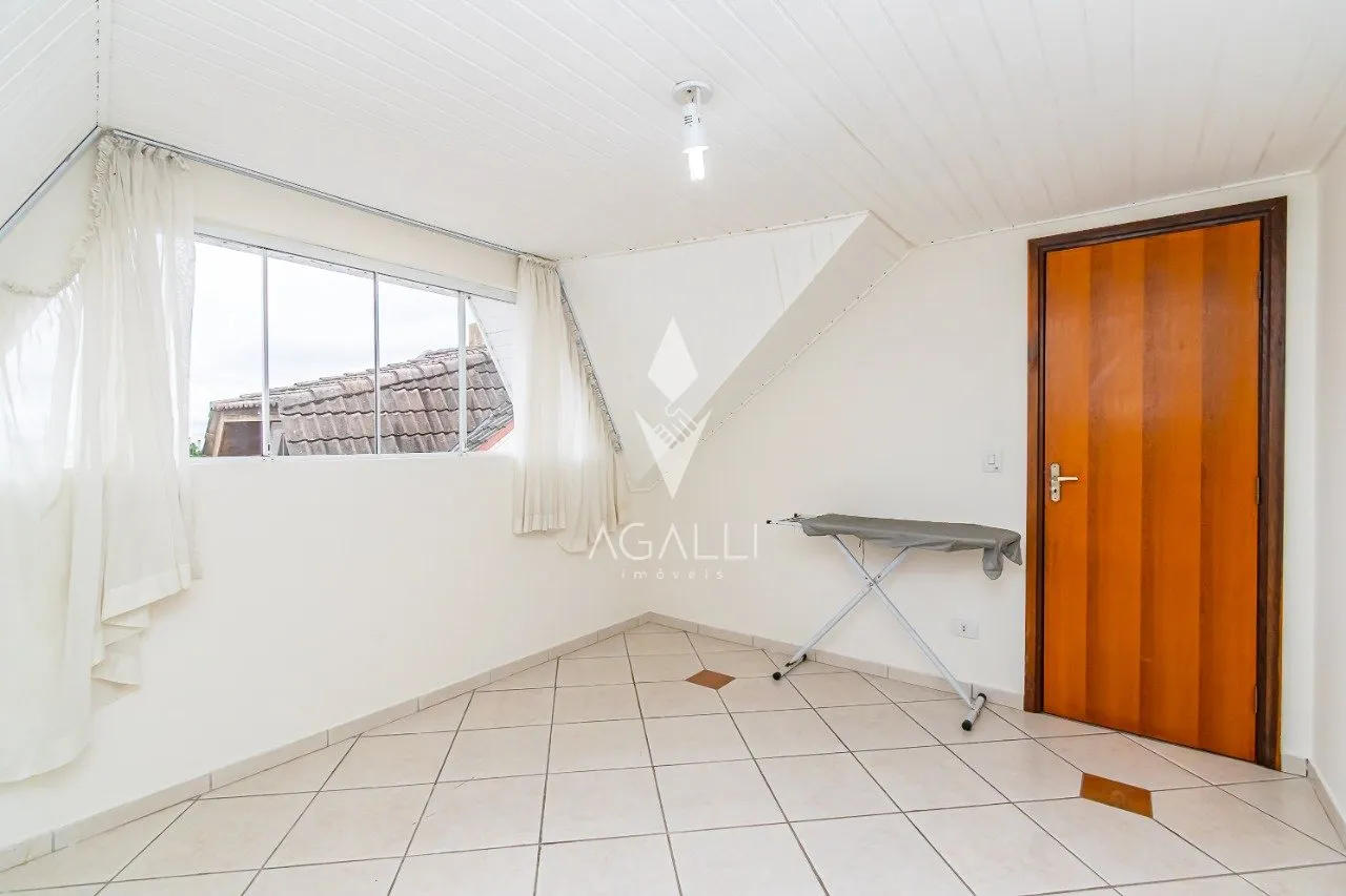 House with 4 bedrooms and 192 m², 1 parking spot — photo 38