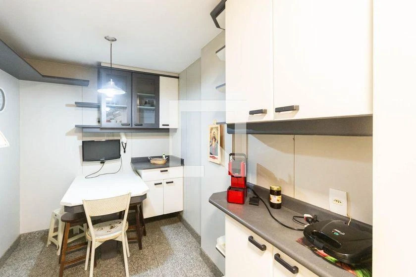 Apartamento para aluguel com 4 quartos e 156 m² — photo 8