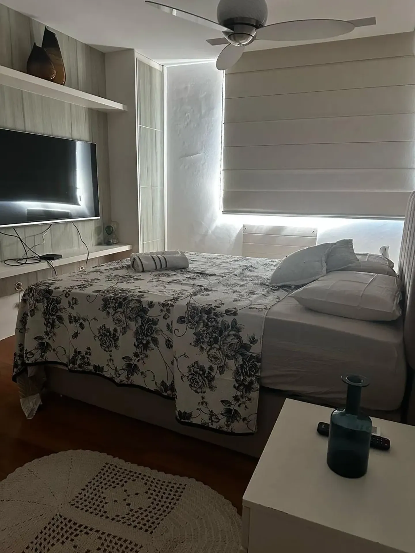 Furnished 350 m² apartment with 3 bedrooms and 6 baths — photo 23