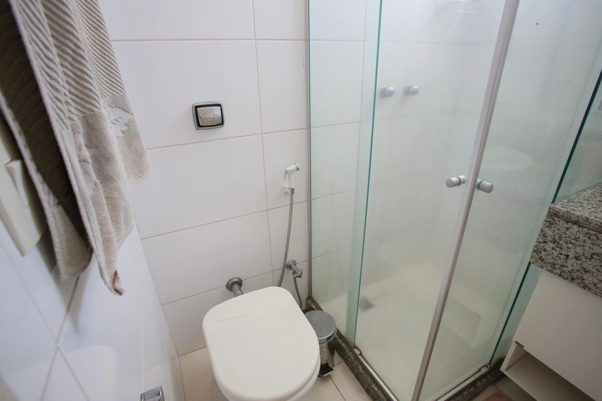 Apartamento mobiliado: 4 quartos, 4 banheiros e 2 vagas — photo 33