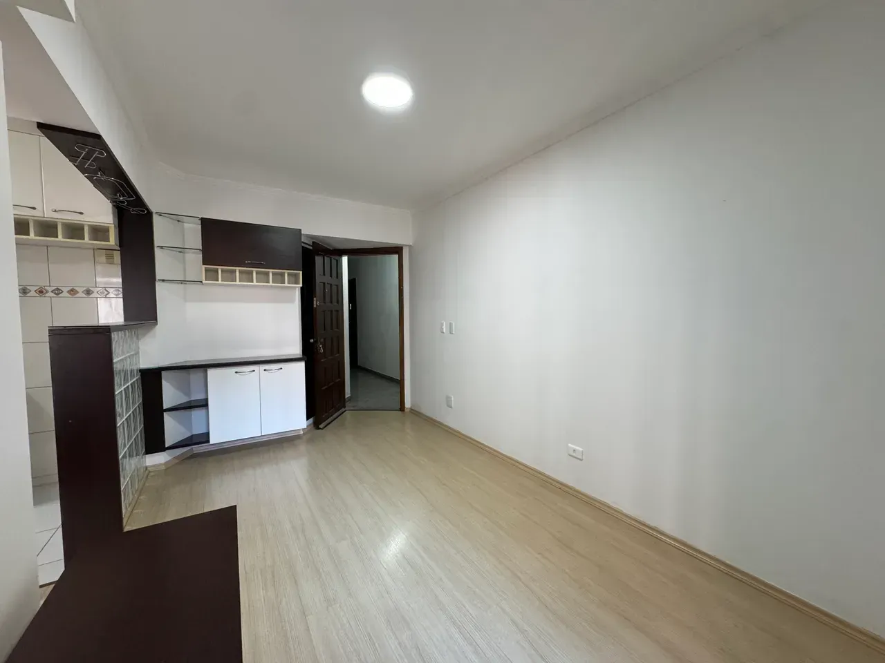 35 m² apartment with 1 bedroom and a balcony — photo 12
