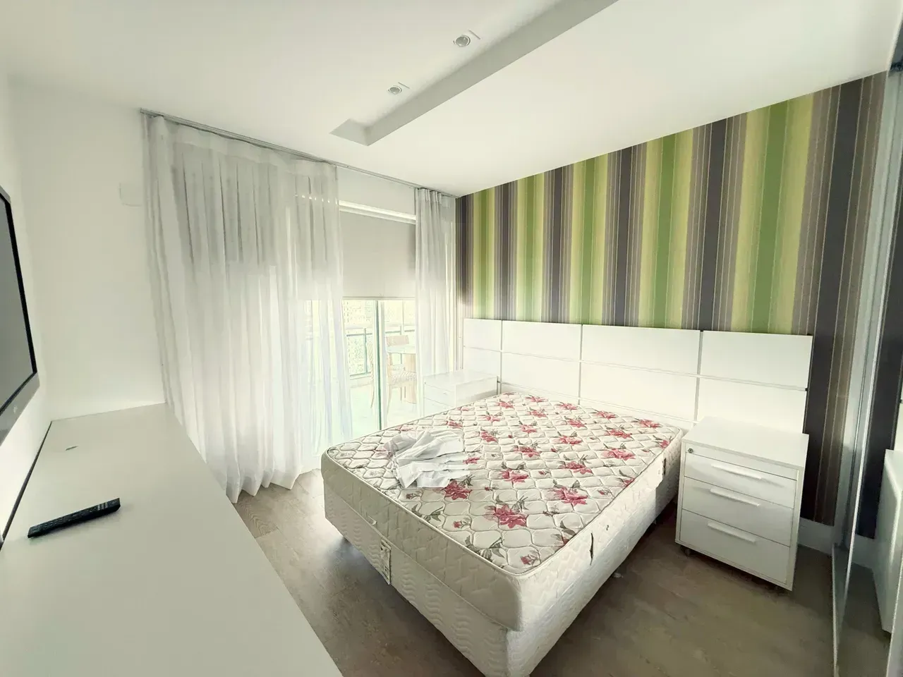 Rental apartment with 4 bedrooms and 157 m² — photo 6