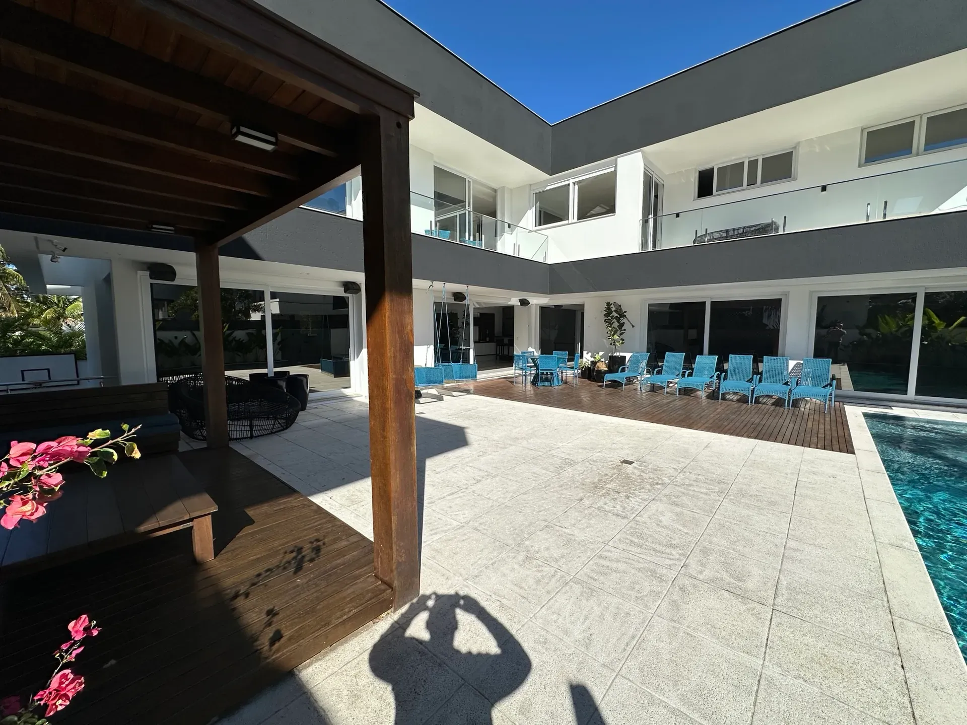 Casa mobiliada com 9 suítes e jacuzzi no prédio — photo 10