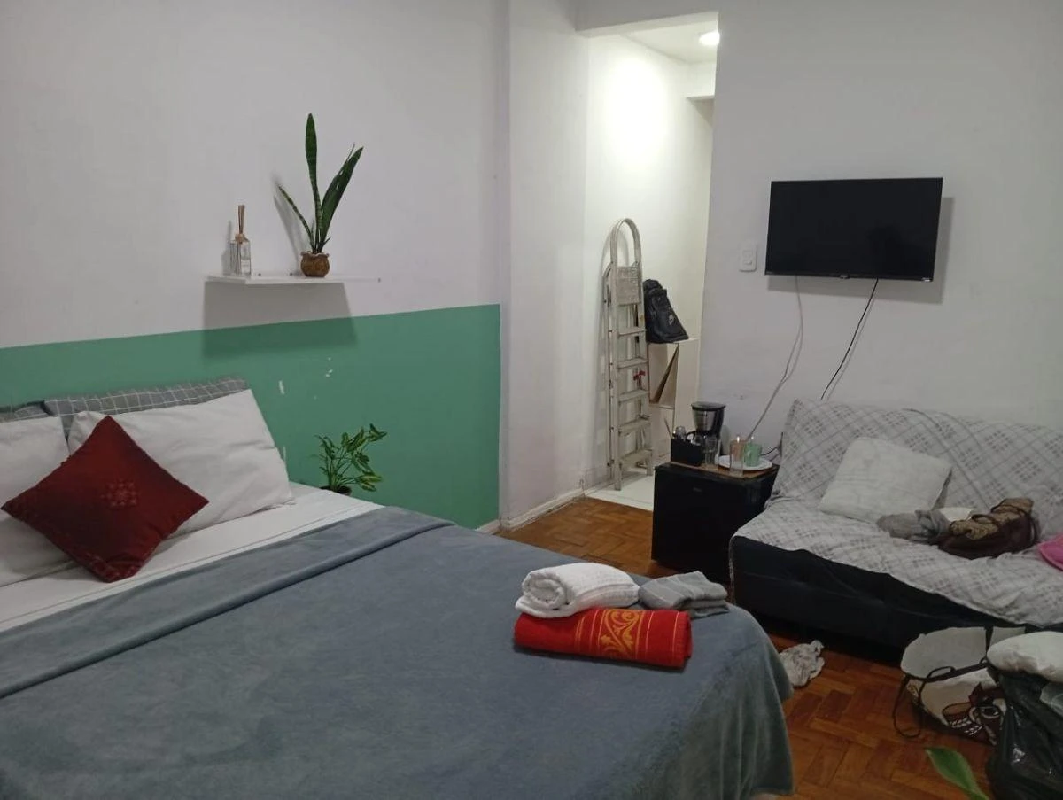 1-bedroom apartment with a compact kitchenette and 20 m² — photo 17