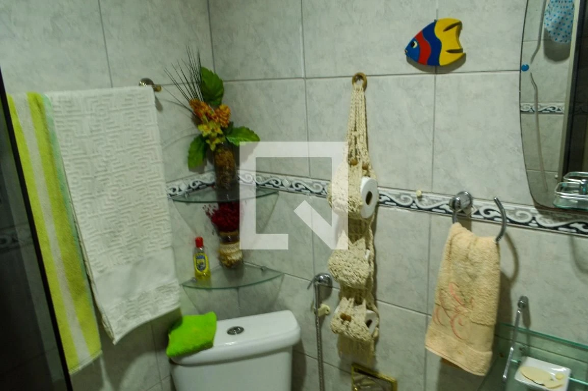 Furnished 2-bedroom apartment with an en-suite — photo 42