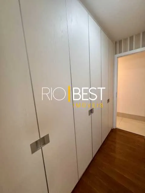 Apartamento com 3 dormitórios, 4 banheiros e varanda — photo 14