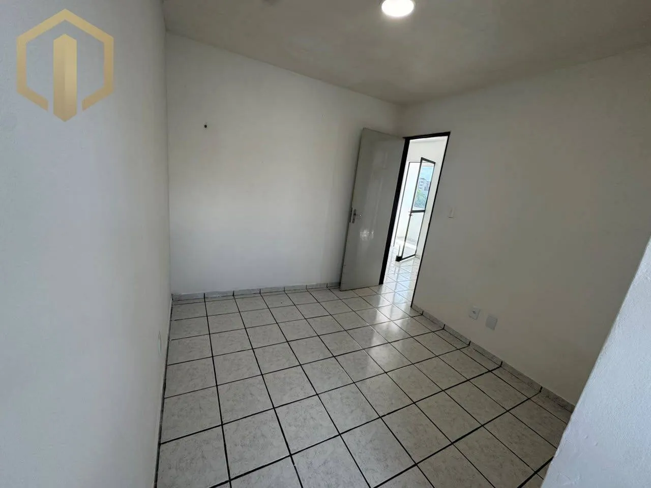 2-bedroom apartment, 1 with its own bathroom, 52 m² — photo 15