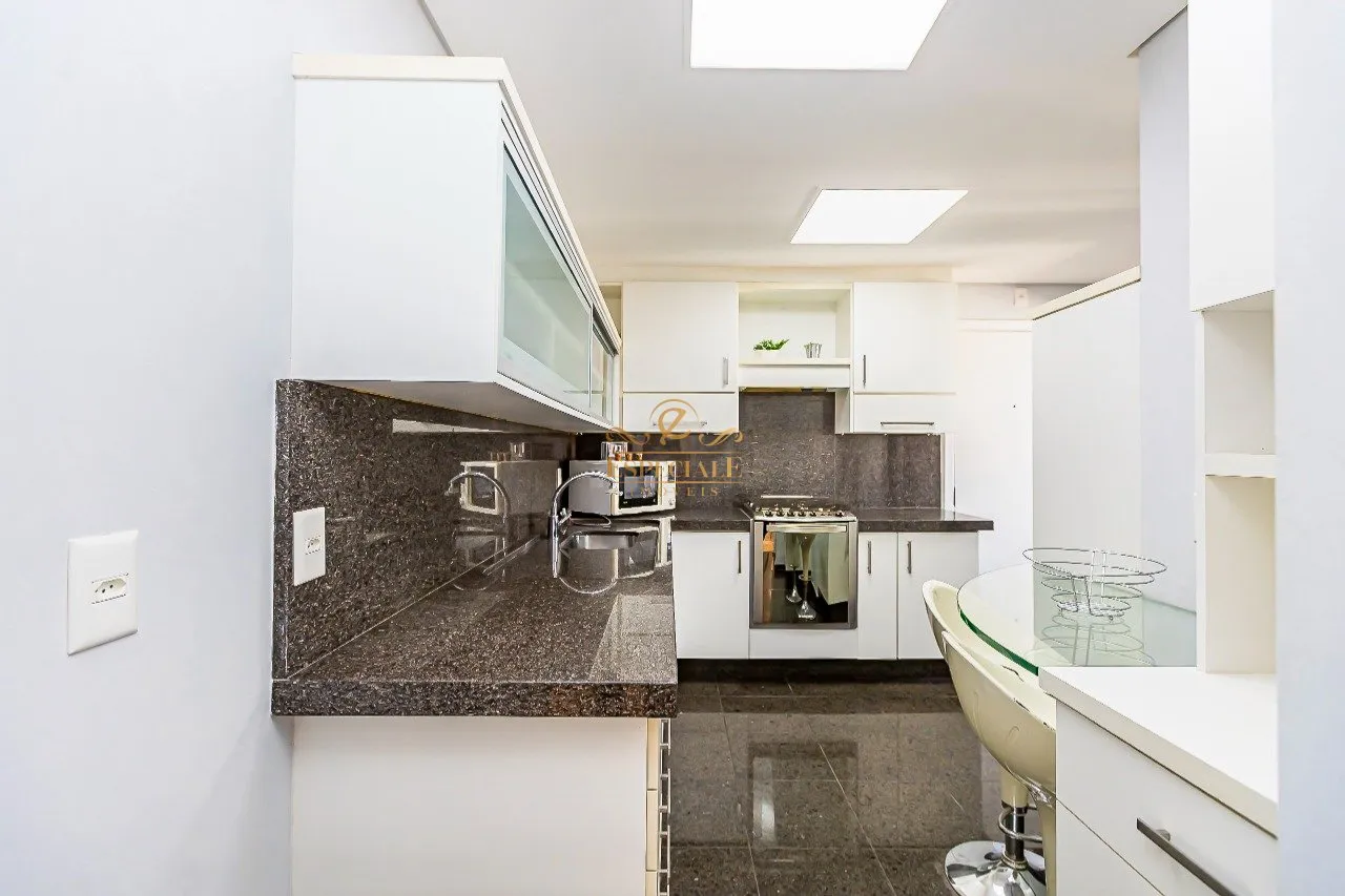 Furnished triplex penthouse with 4 en-suite bedrooms — photo 3