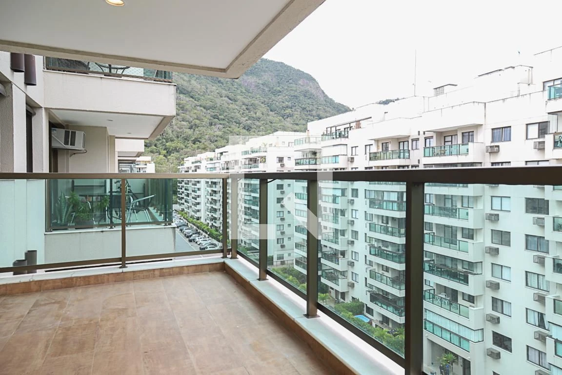 Rental apartment with 3 bedrooms and 1 en-suite — photo 16