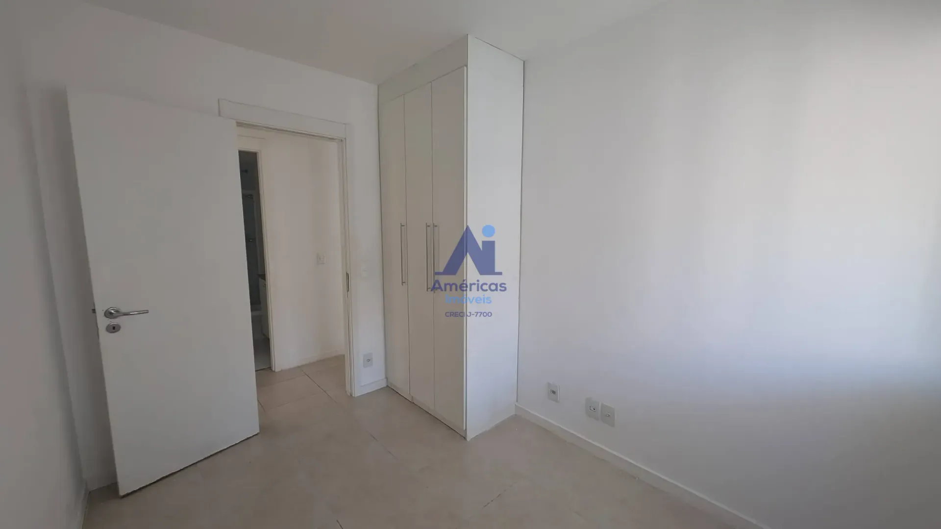 Water view in a 3-bedroom apartment, 82 m² — photo 27