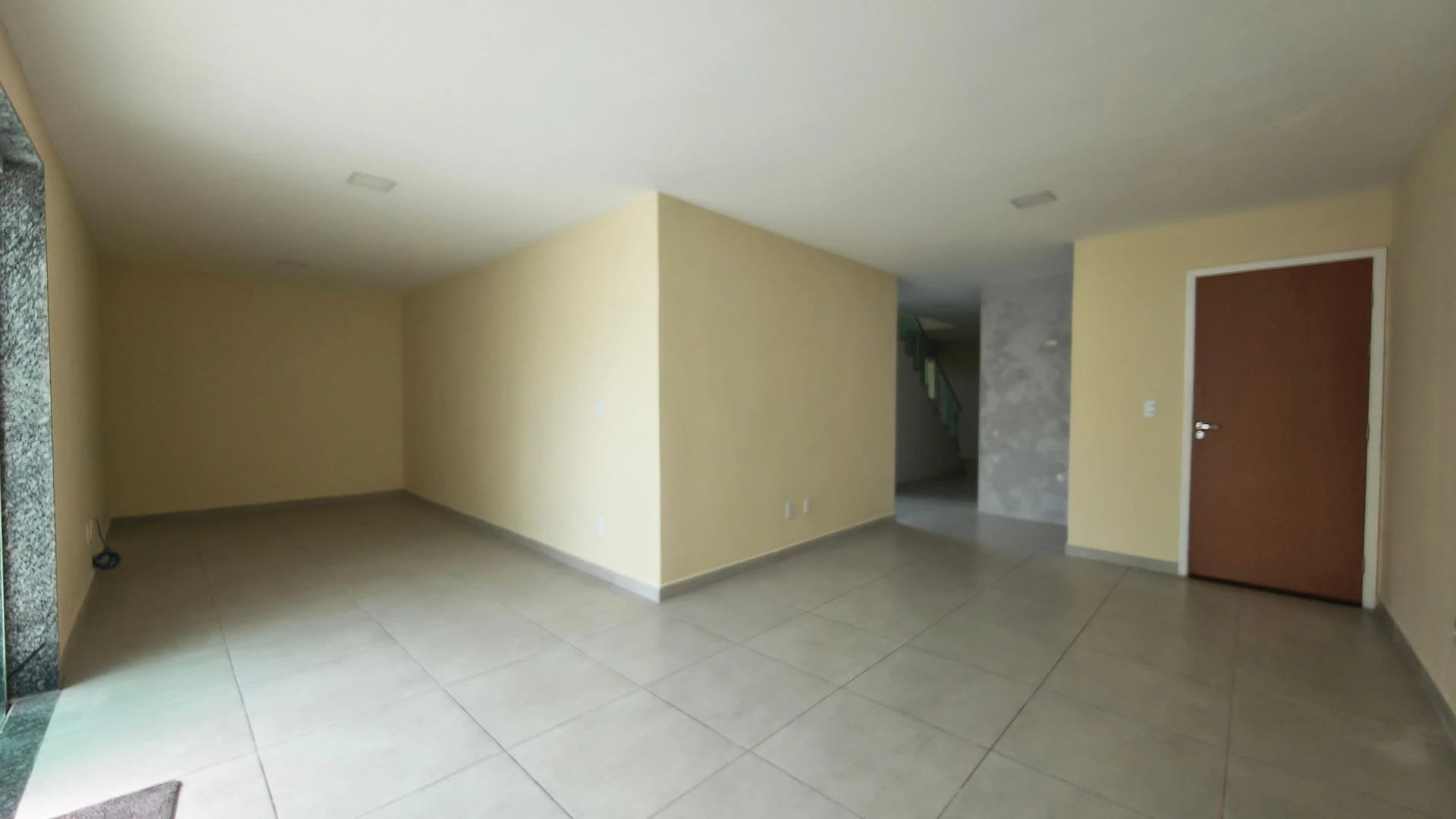 3-bedroom apartment, all with their own bathrooms, 311 m² — photo 11