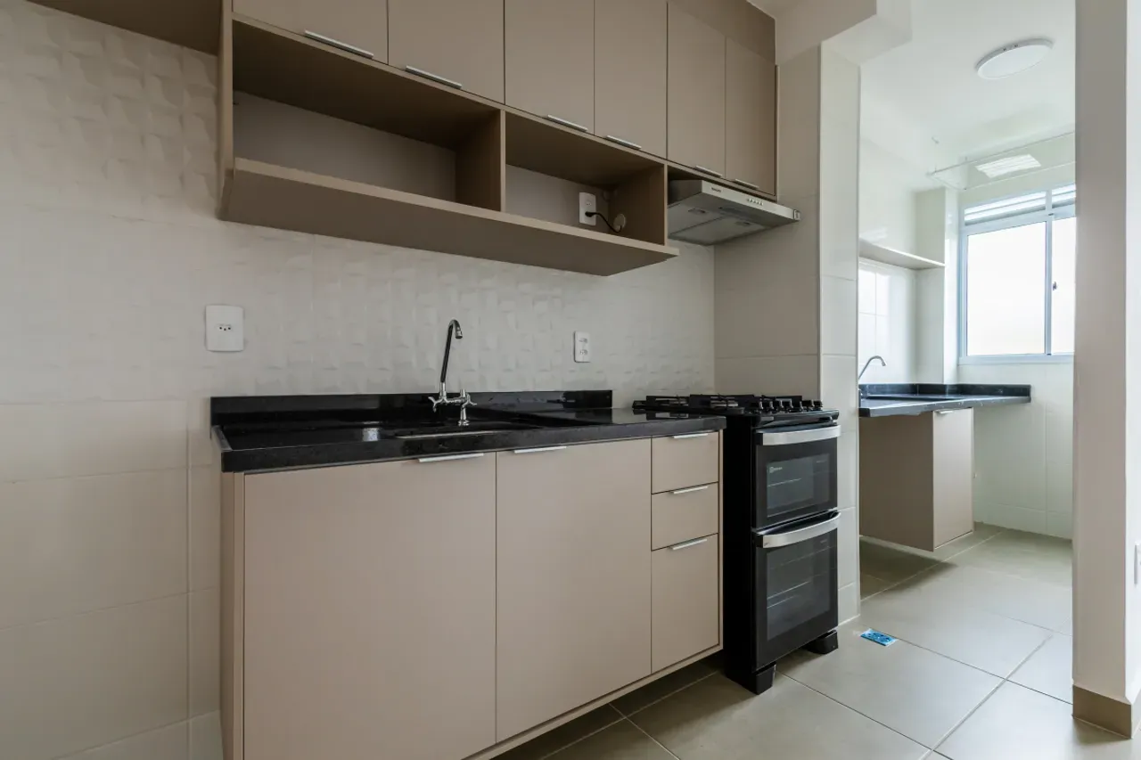2-bedroom apartment with a washing machine in Curitiba — photo 4