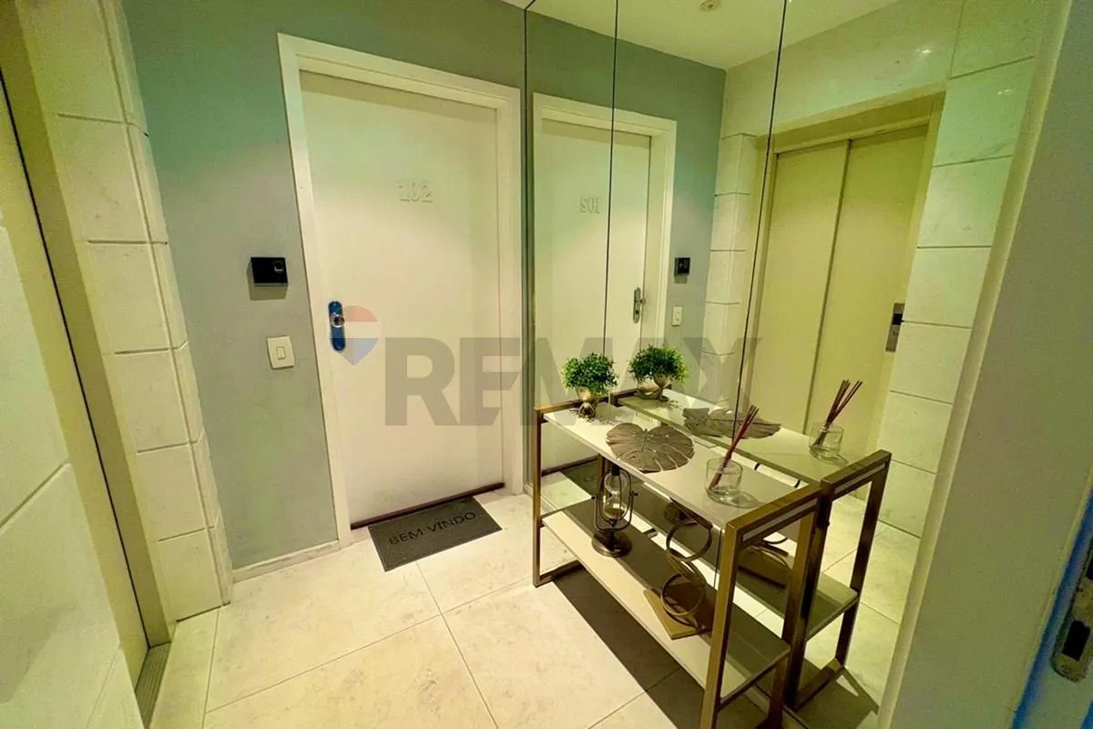 Apartamento de 315 m² com 4 dormitórios e 5 banheiros — photo 2