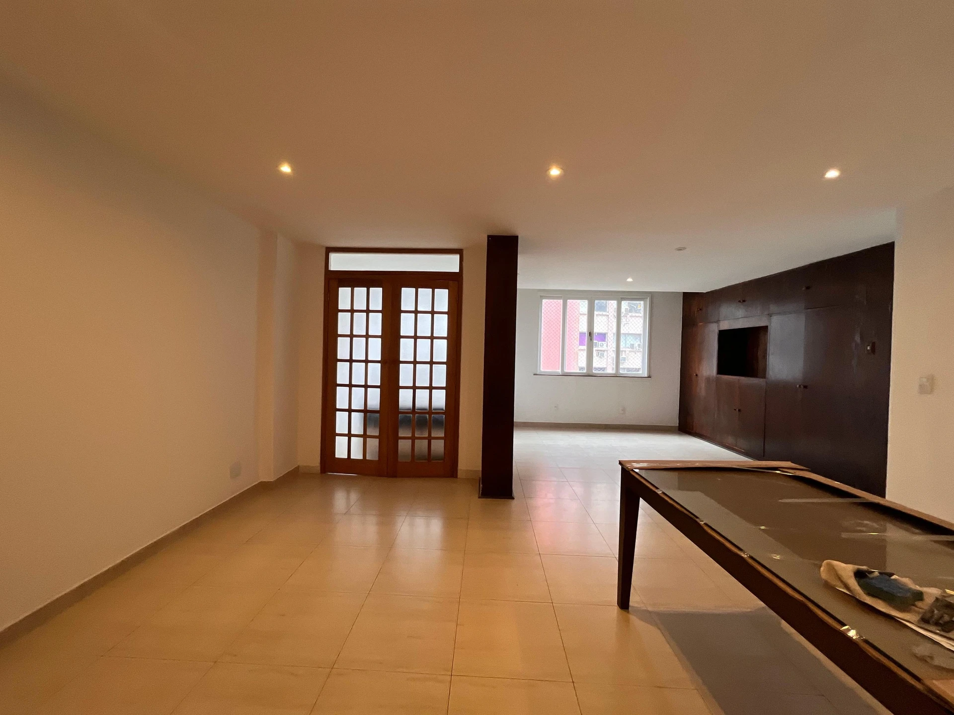 3-bedroom apartment with separate kitchen and electric stove — photo 37