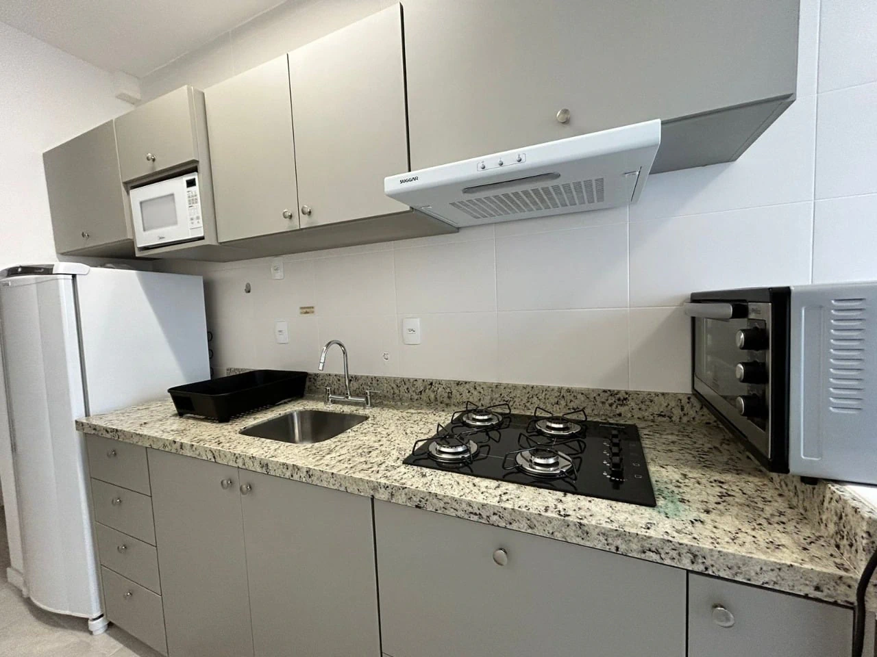 3-bedroom apartment with a washing machine in Florianópolis — photo 4