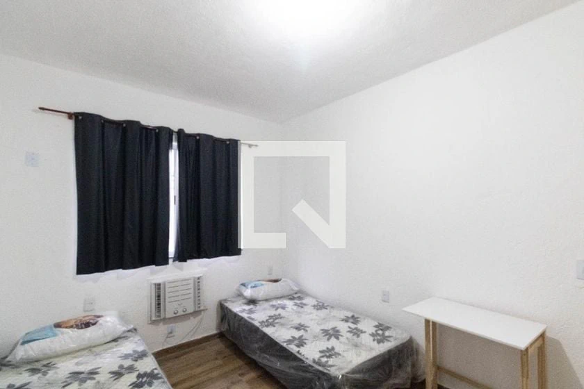 Casa de 33 m² con 1 dormitorio y ducha con vidrio — photo 2