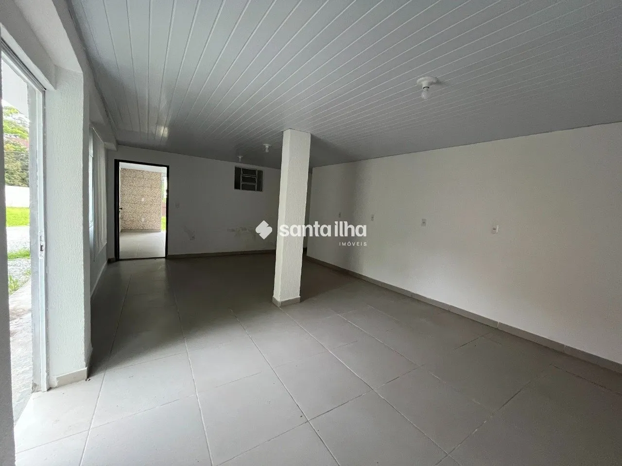 Unfurnished house with 3 bedrooms and 5 parking — photo 16