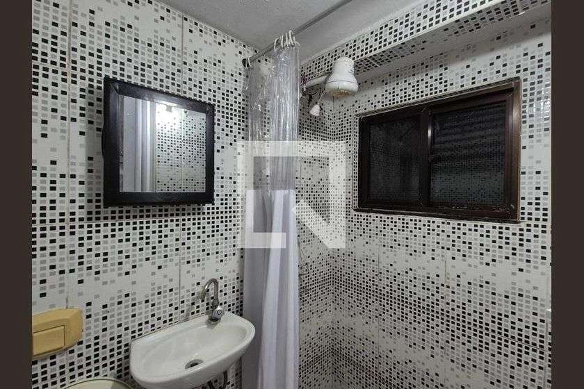 1-bedroom house with 60 m² and laundry area — photo 8