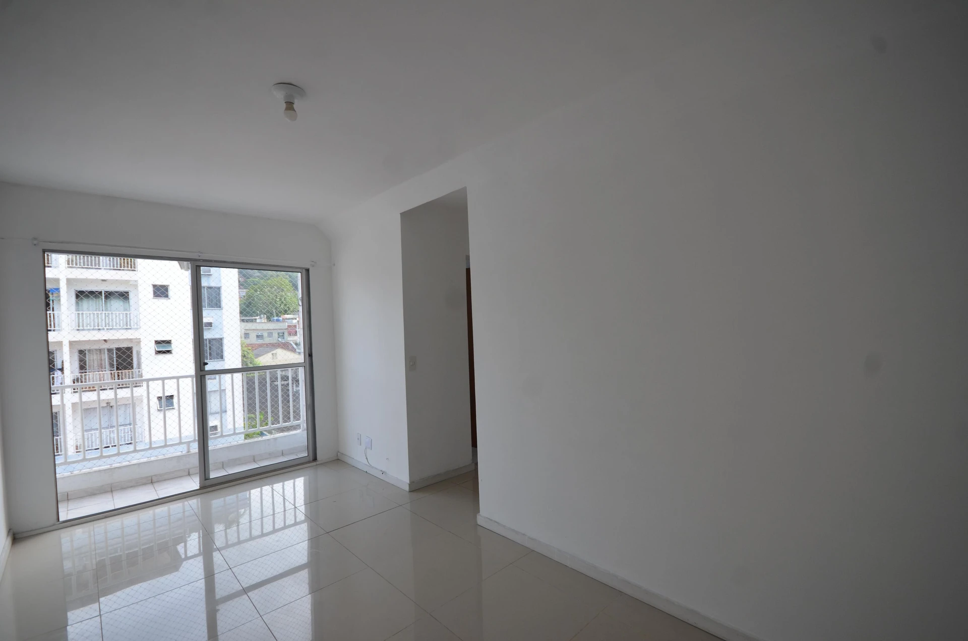 Apartamento de 2 dormitorios con balcón y 1 plaza — photo 11