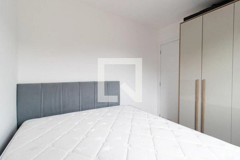 Washing machine in a one-bedroom apartment, 33 m² — photo 19