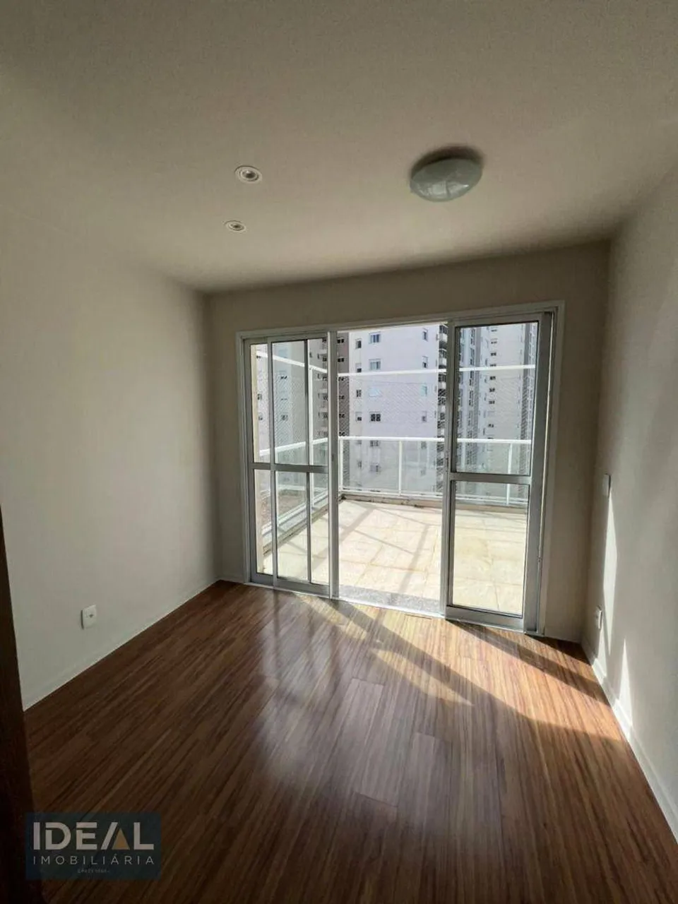Furnished apartment with 3 bedrooms and 4 bathrooms — photo 3